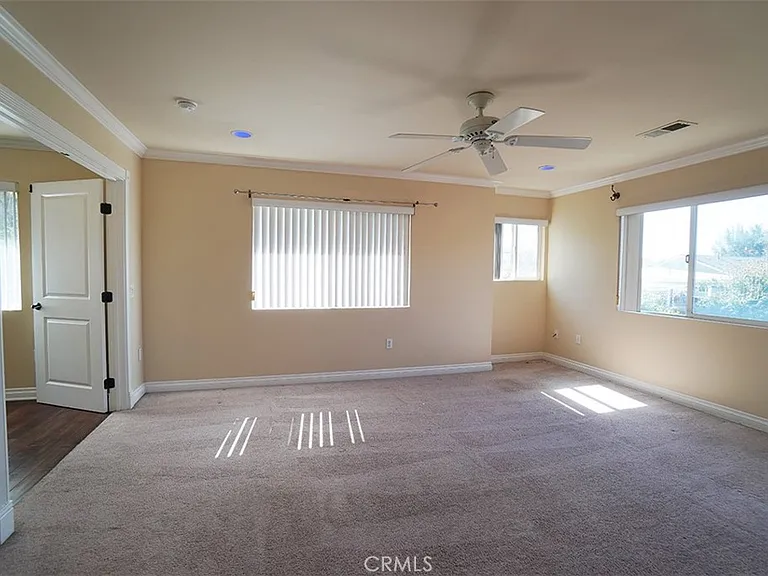 14722 Comet St — Photo 11