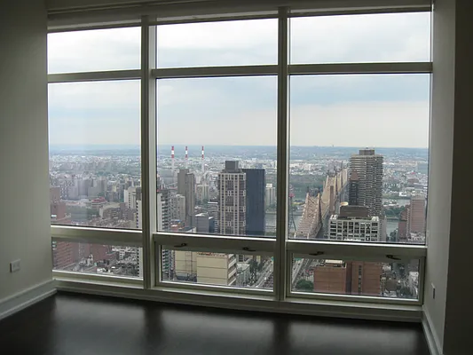 Rented by Sotheby's International Realty | media 11