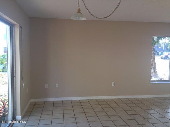 4th image of 416 Jackson Ave