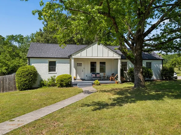 4311 Saunders Ave, Nashville, TN 37216