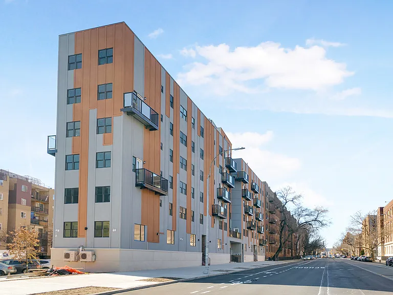 800 Empire Blvd #4E — Photo 11