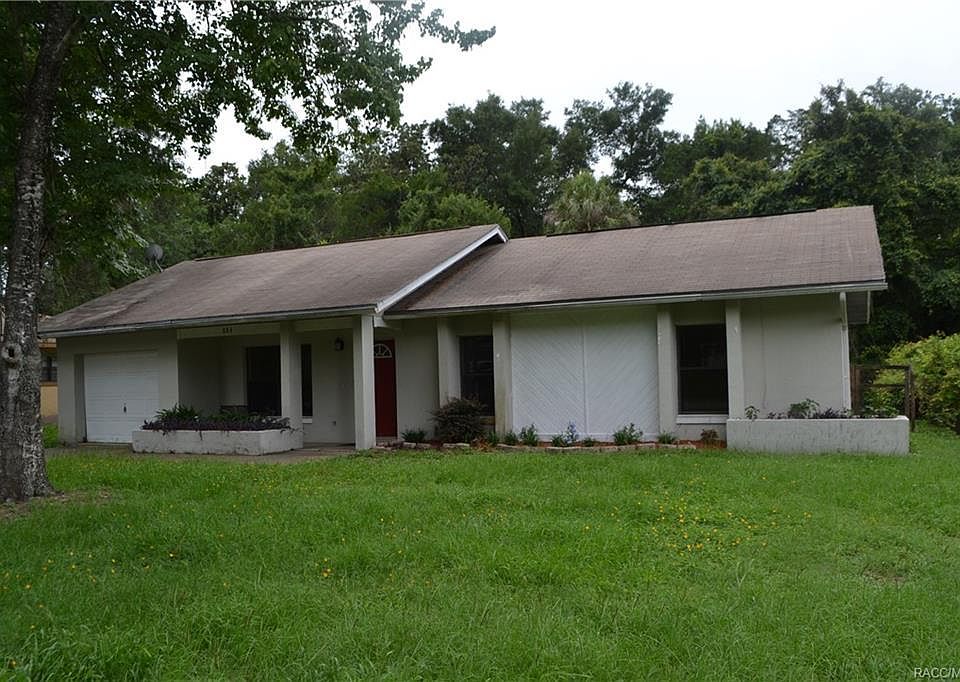 1st image of 884 N Hollywood Cir