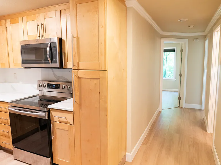 7929 SW 40th Ave #D — Photo 16