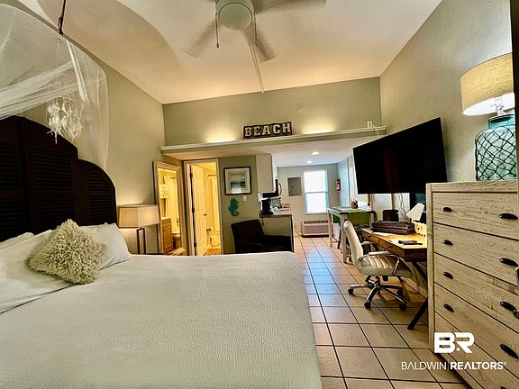 5th image of 200 E Beach Blvd #306