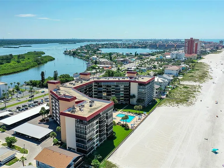 18304 Gulf Blvd #116 — Photo 49