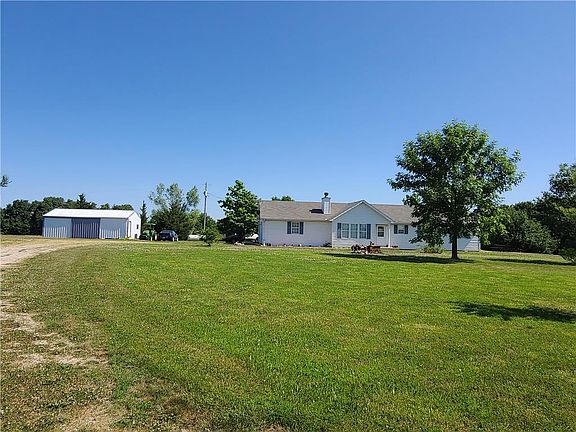 3rd image of 2051 NW 36th Hwy