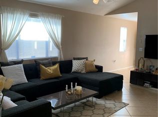 517 S Hewes St, Orange, CA 92869