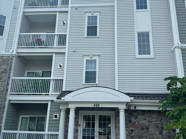 426 John Mahar Hwy Unit 303, Braintree, MA 02184