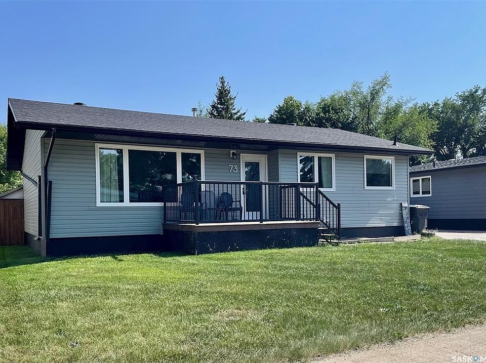1st image of 73 Cedarwood Cres