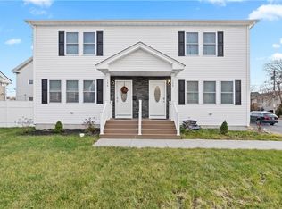 146 High St, Woonsocket, RI 02895