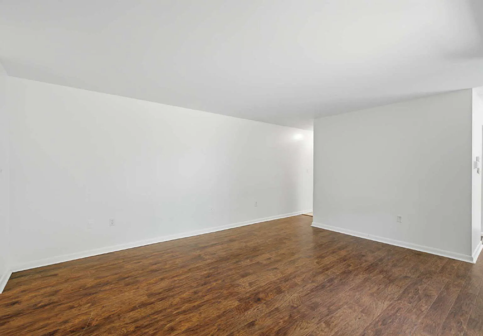 1 bed, 1.0 bath, 697 sqft, $1,650 — Photo 4