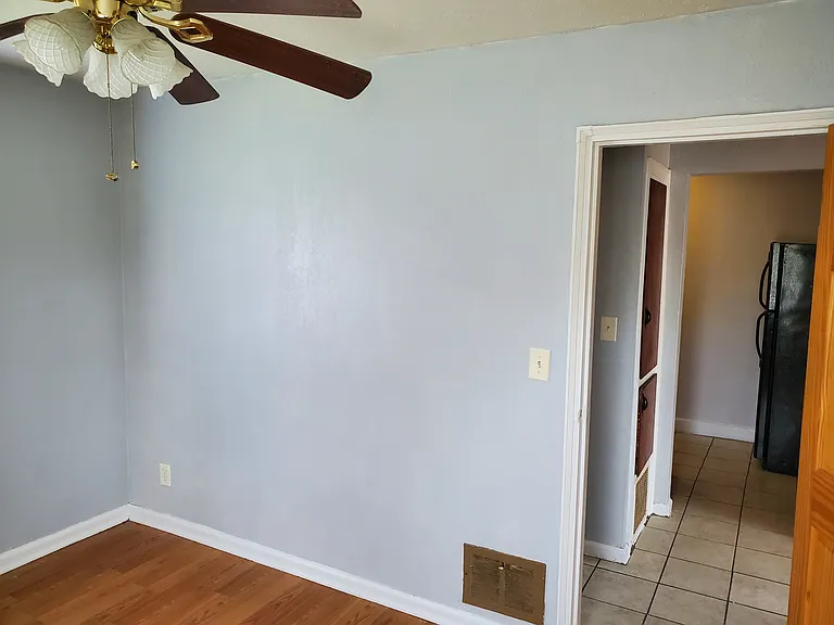 99 N Hampton Rd #D — Photo 15