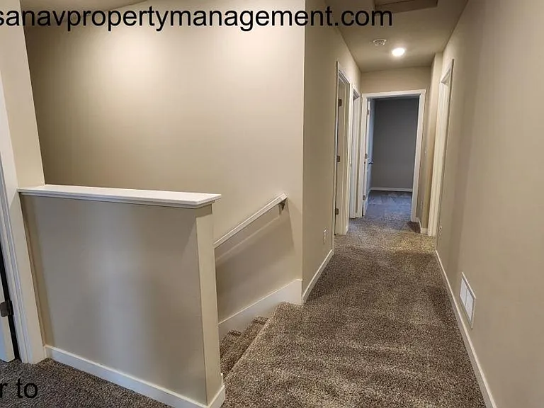 4202 NW Linwood Dr — Photo 15