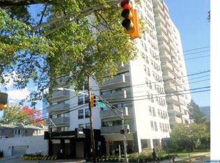 1600 Center Ave APT 2A, Fort Lee, NJ 07024