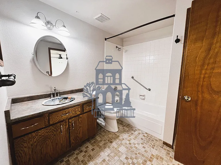 5419 Alteza Dr — Photo 13