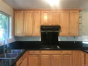 3rd image of 24018 Hartland St