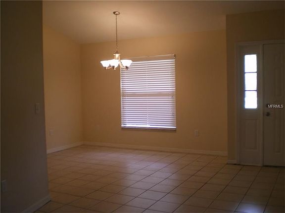 4th image of 3009 50th Avenue Dr E