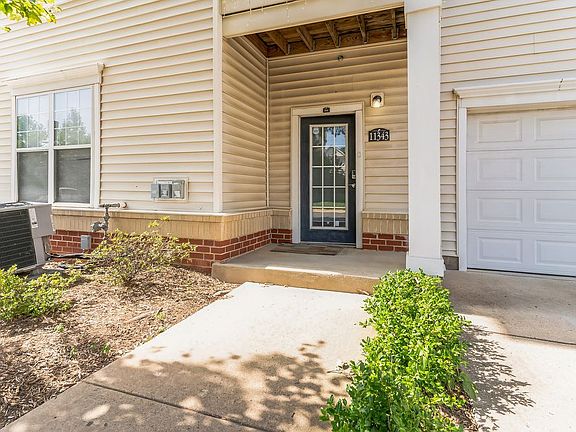 4th image of 11343 Aristotle Dr #6-212
