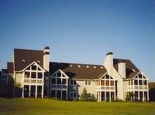 10961 N Bay Point Dr APT 101, Marblehead, OH 43440