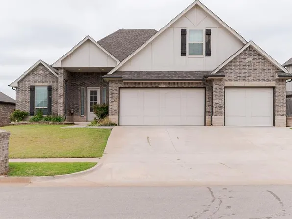 3101 Drake Crest Dr, Edmond, OK 73034