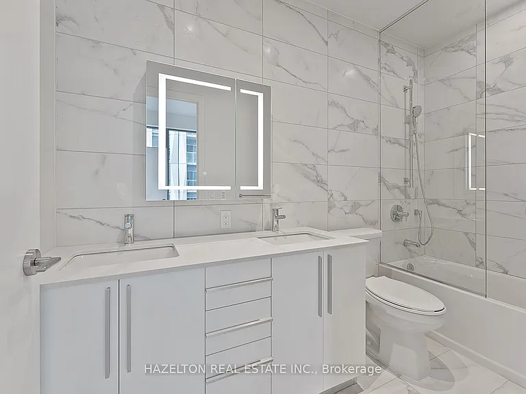 8 Cumberland St #4307 — Photo 20