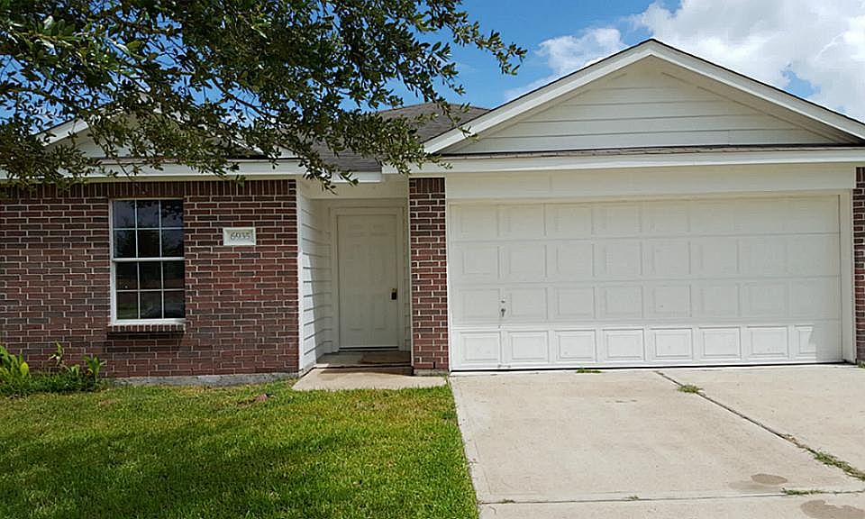 1st image of 6935 Garnet Trail Ln