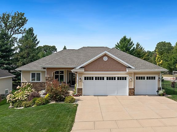 4th image of 4245 Orion Dr