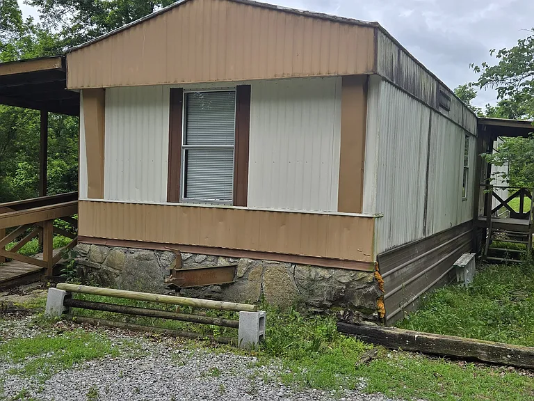 156 Fishing Creek Rd — Photo 3