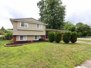 37257 Gilchrist St, Westland, MI