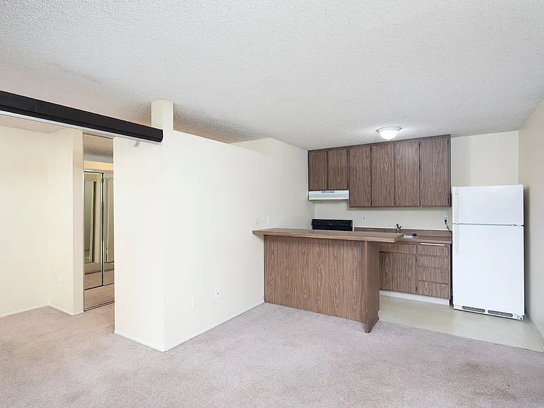 4841 Parks Ave #13 — Photo 7