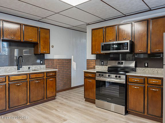 5th image of 68 Williams St 1