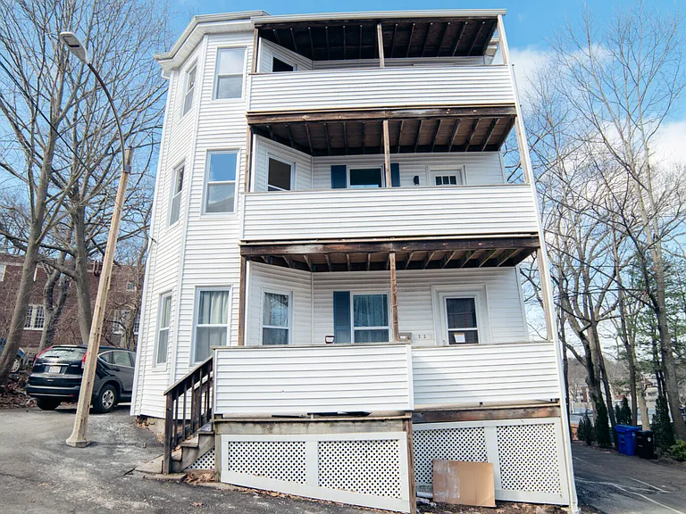 10 Duffley Ct #3 — Photo 23