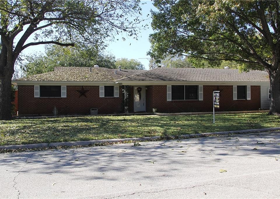 1st image of 3529 Granada Dr