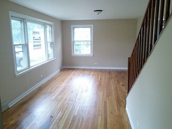 2nd image of 526 Jerome Dr