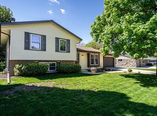 N70W23801 Prides Rd, Sussex, WI 53089