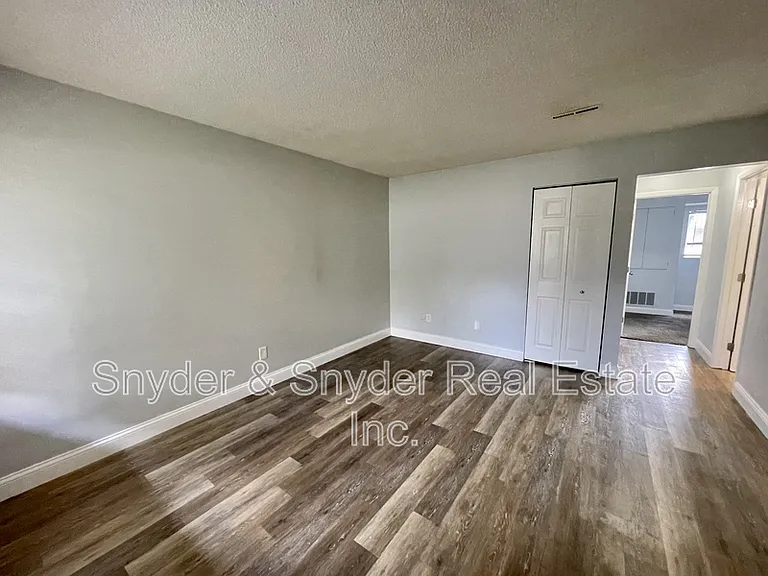 2605 Terrace Ave #8 — Photo 9