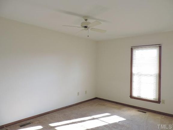 4th image of 129 N Overland Dr