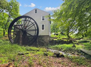 2929 Wayland Rd, Knoxville, TN 37914