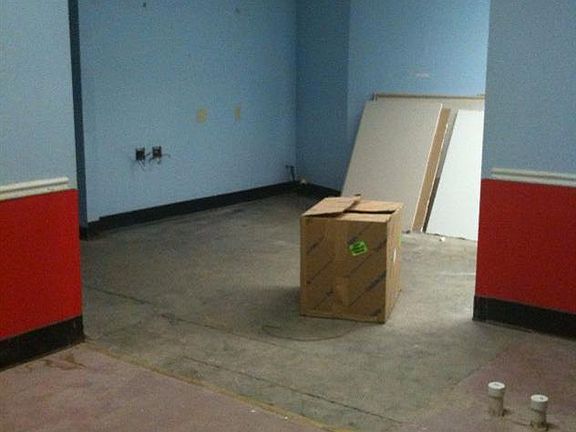 2nd image of 126 Brighton Park Blvd