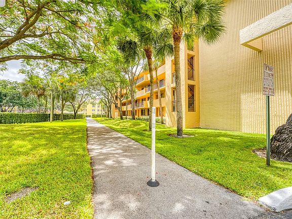 5th image of 8592 W Sunrise Blvd APT 108