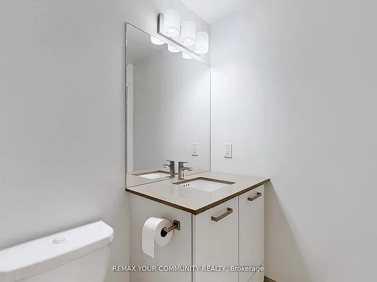435 Richmond St W #1501 — Photo 14