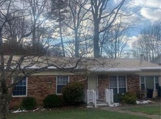 5426 Karen Cir, Charleston, WV 25313