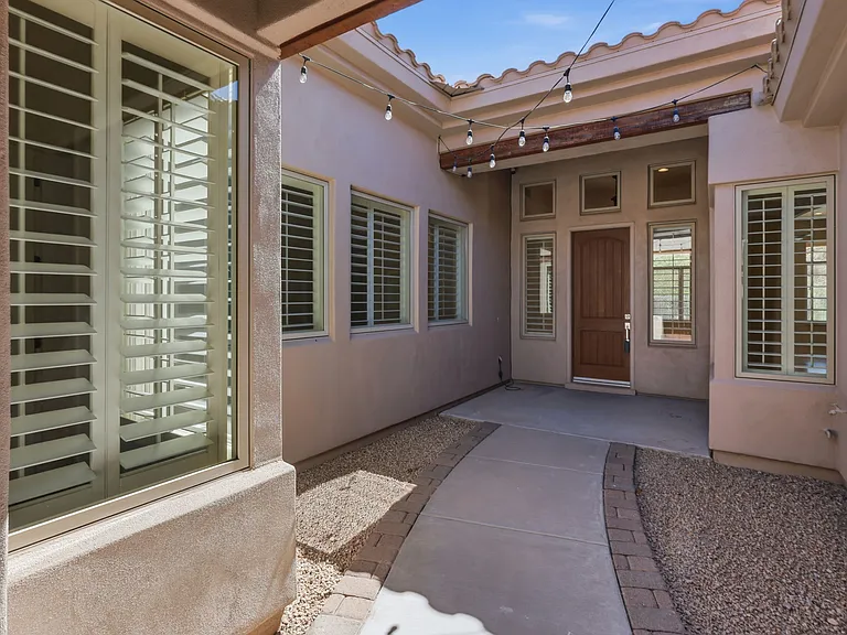 12391 N 145th Way — Photo 5