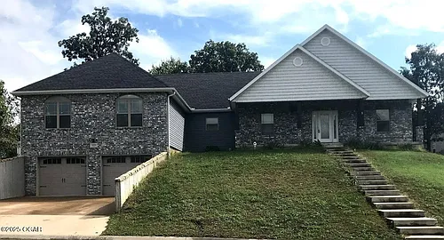 322 Tee Ln Photo 1