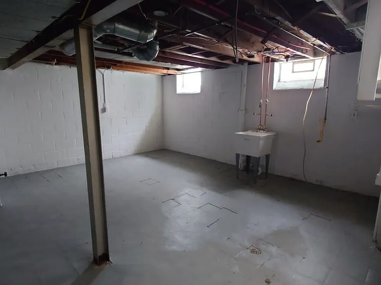 5263 Lodewyck St — Photo 16