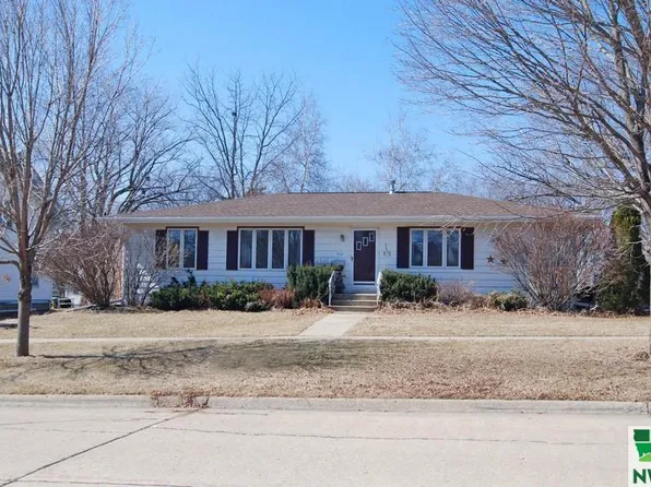 702 Peterson St, Alta, IA 51002
