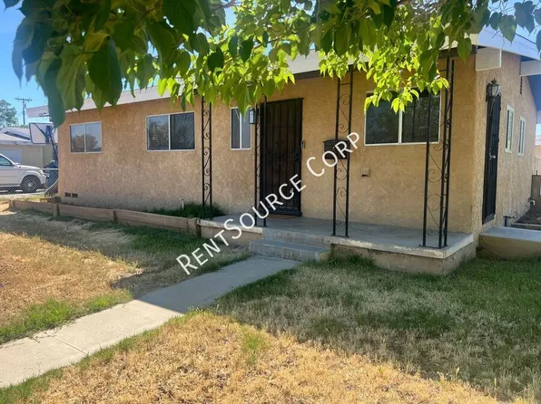 45545 Fig Ave, Lancaster, CA 93534