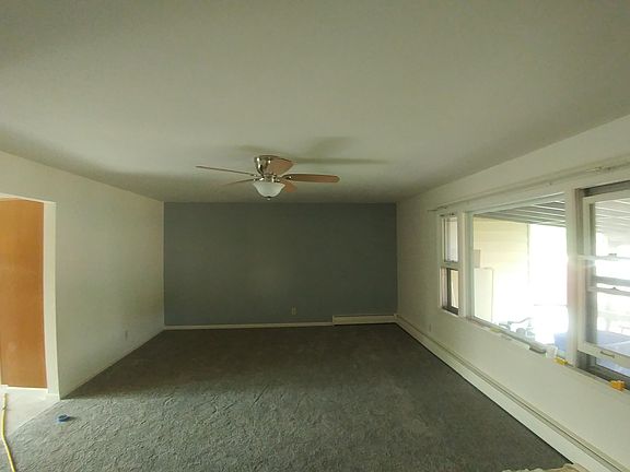 living room-New Carpet!