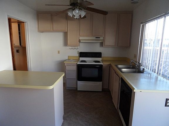 5th image of 5460 E Candlewood Cir APT A
