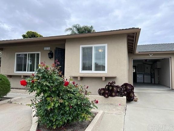 2nd image of 3905 San Lorenzo Ct